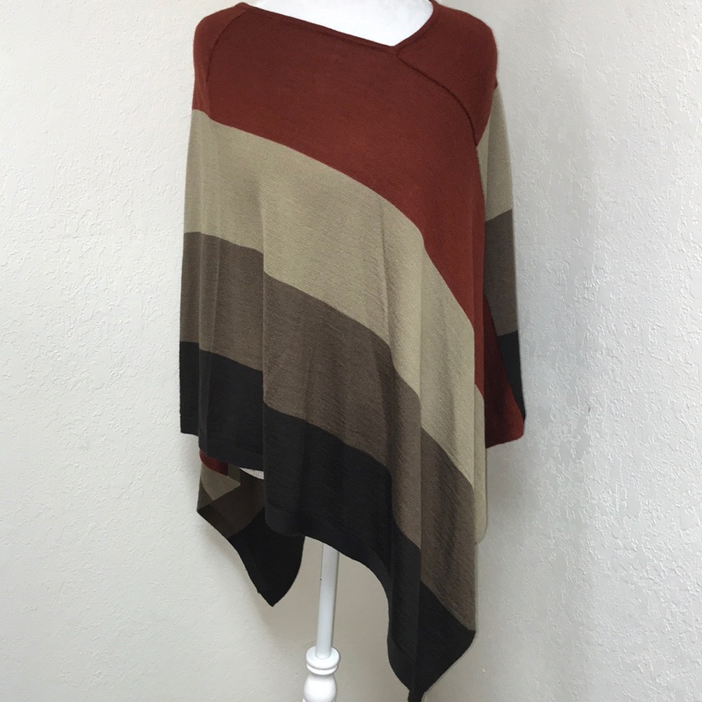 Ellen Tracy Cape